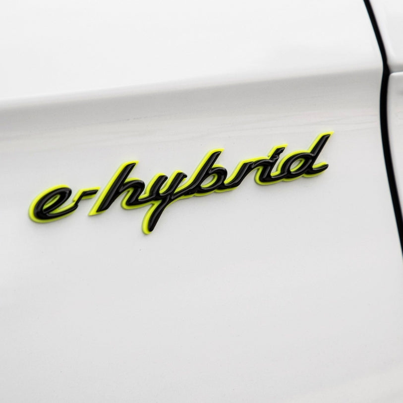 Logo Porsche 3D hybrid Noir Fluo
