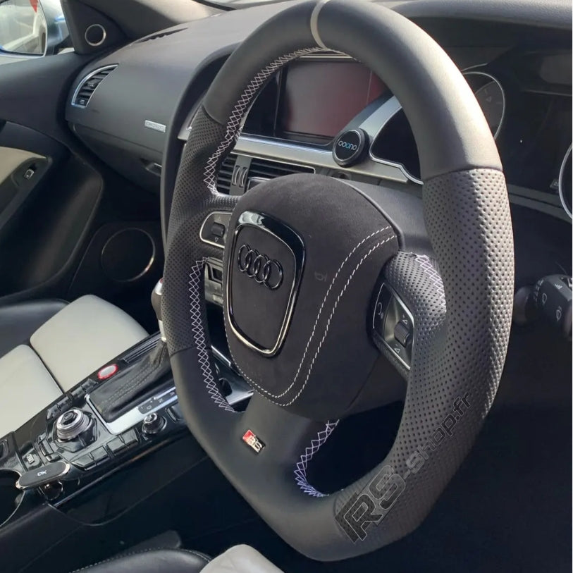 Volant Audi A3 8P / A4 B7 Carbone