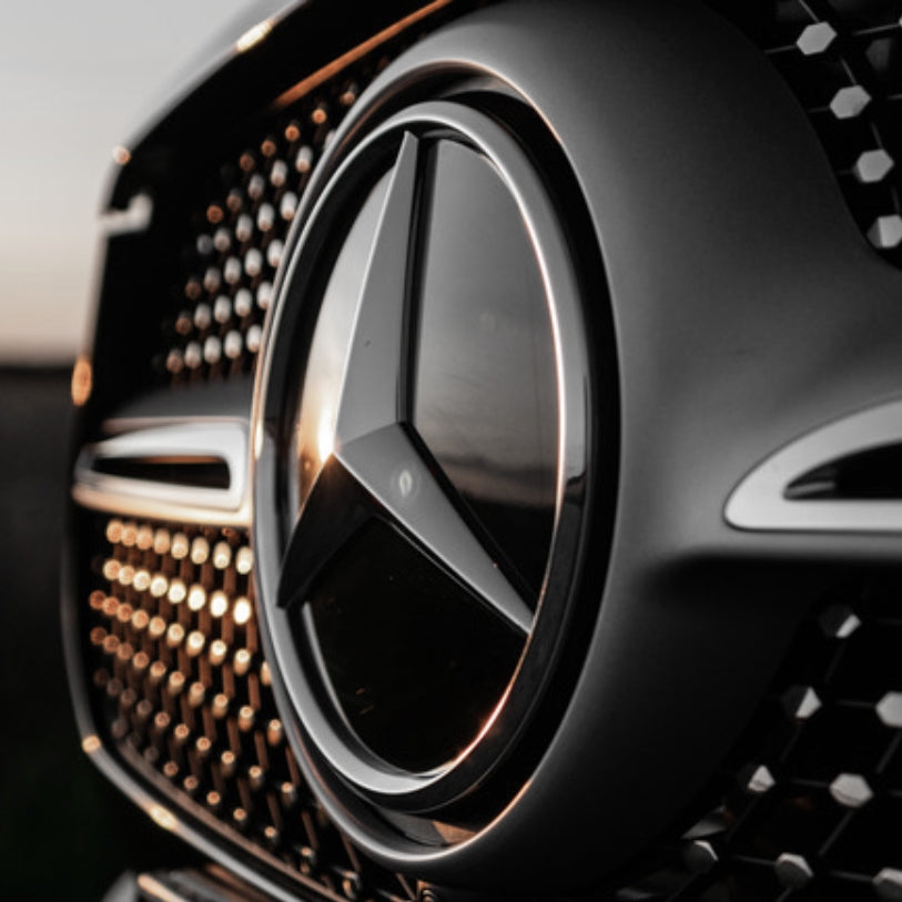 Logo Mercedes Calandre